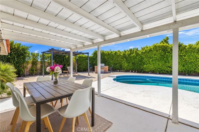 1489 E Francis Drive, Palm Springs, CA 92262