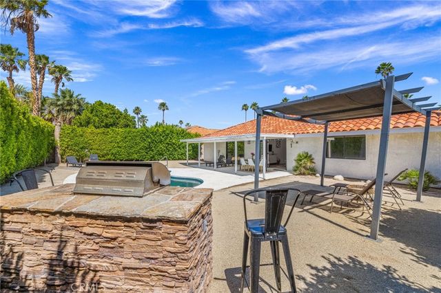 1489 E Francis Drive, Palm Springs, CA 92262