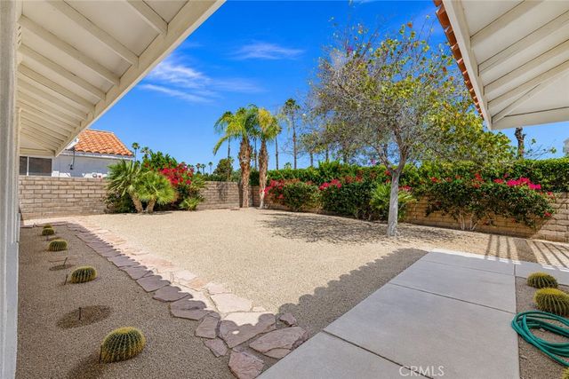1489 E Francis Drive, Palm Springs, CA 92262
