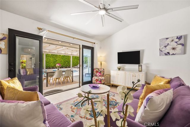 1489 E Francis Drive, Palm Springs, CA 92262