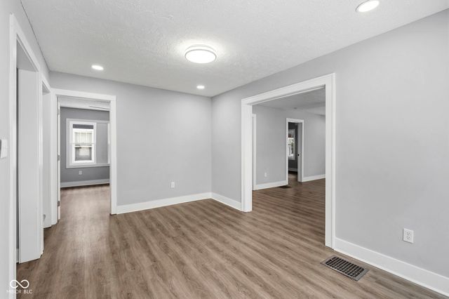 105 N Sheffield Avenue, Indianapolis, IN 46222