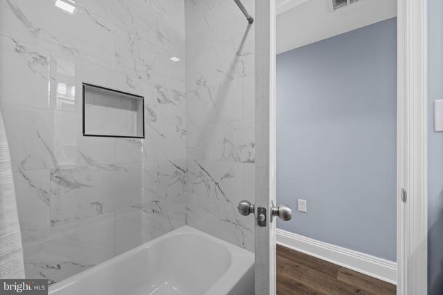 3936 LOWNDES AVE, Baltimore, MD 21218