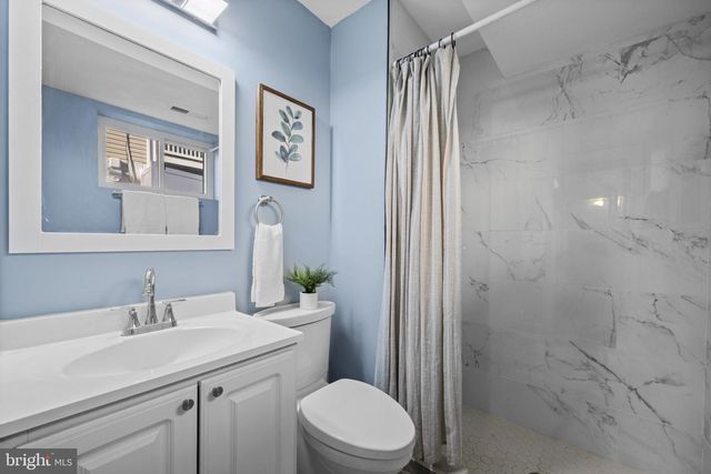 3936 LOWNDES AVE, Baltimore, MD 21218