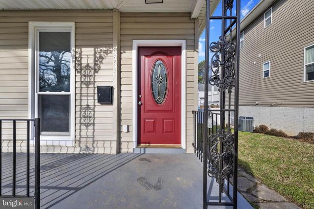 3936 LOWNDES AVE, Baltimore, MD 21218