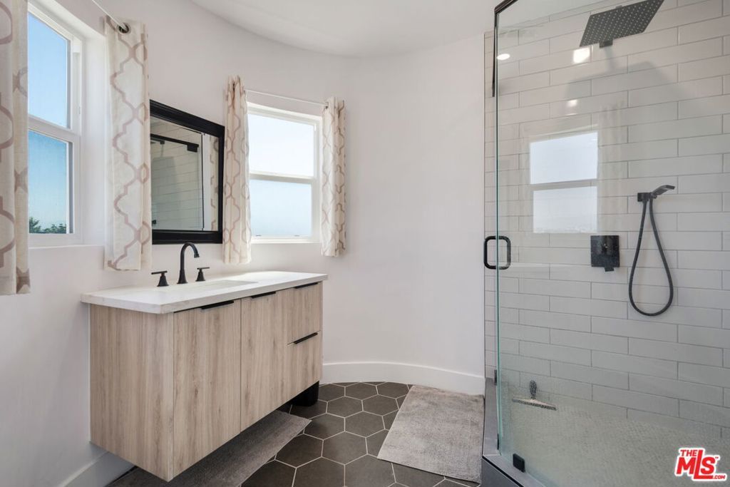 Image 33 of property listing at 4261 Palmero Boulevard, Los Angeles, CA 90008