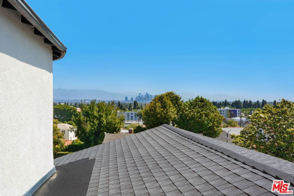 Image 35 of property listing at 4261 Palmero Boulevard, Los Angeles, CA 90008