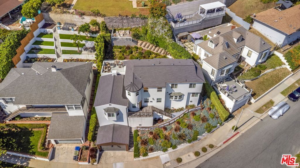 Image 52 of property listing at 4261 Palmero Boulevard, Los Angeles, CA 90008