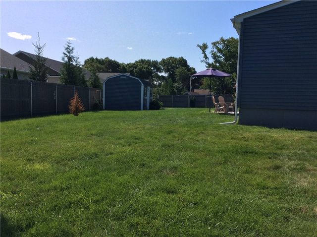 18 Mellon Road, Warwick, RI 02889
