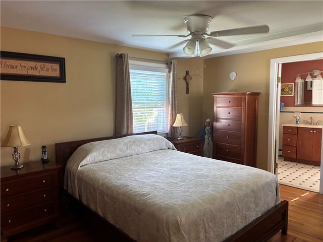 18 Mellon Road, Warwick, RI 02889
