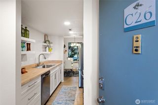 14331 124th Avenue NE #C26, Kirkland, WA 98034