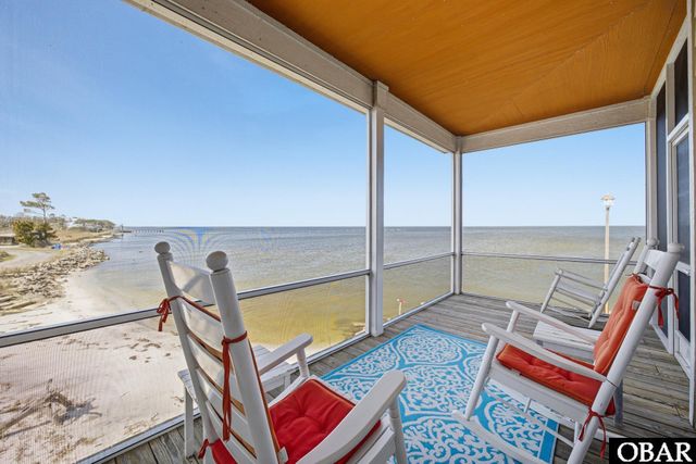 52 Cahoon Road, Manns Harbor, NC 27953
