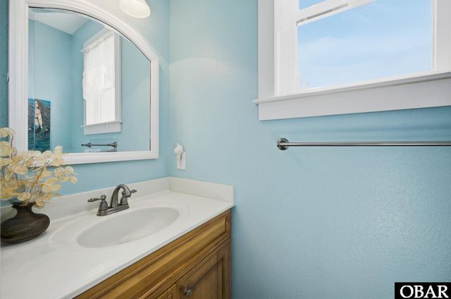 52 Cahoon Road, Manns Harbor, NC 27953