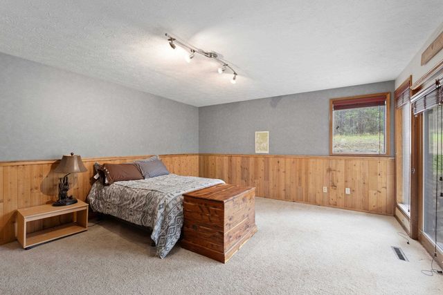 13607 S Goss Rd, Cheney, WA 99004