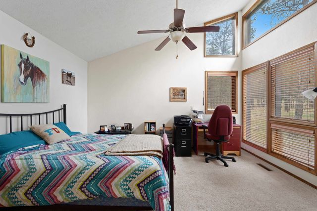 13607 S Goss Rd, Cheney, WA 99004