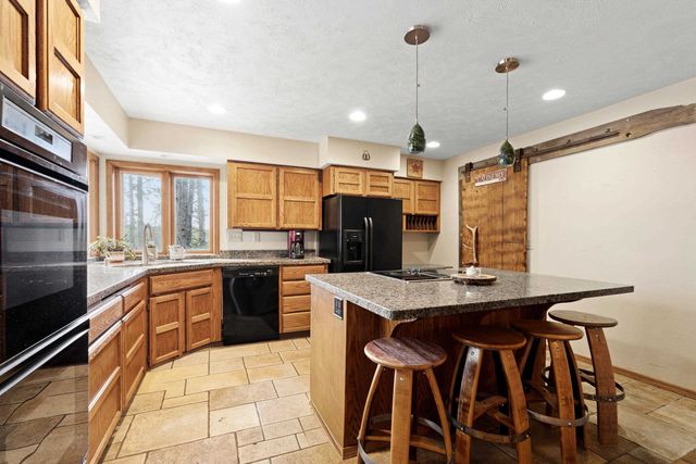 13607 S Goss Rd, Cheney, WA 99004