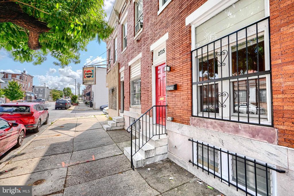 2715 E MONUMENT ST, Baltimore, MD 21205