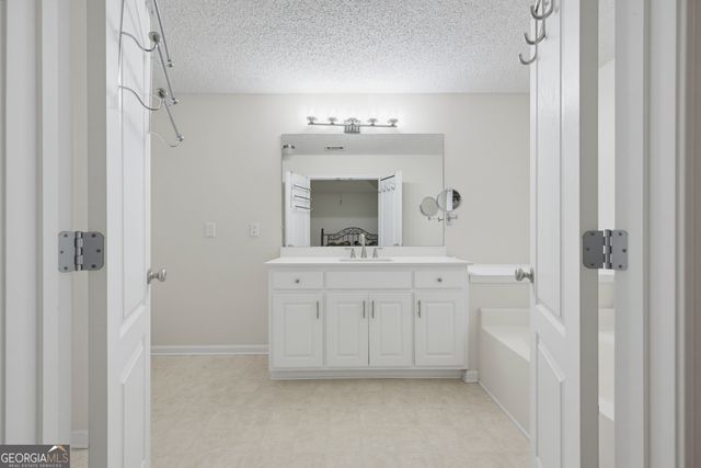 1628 Amalie Drive, Statham, GA 30666