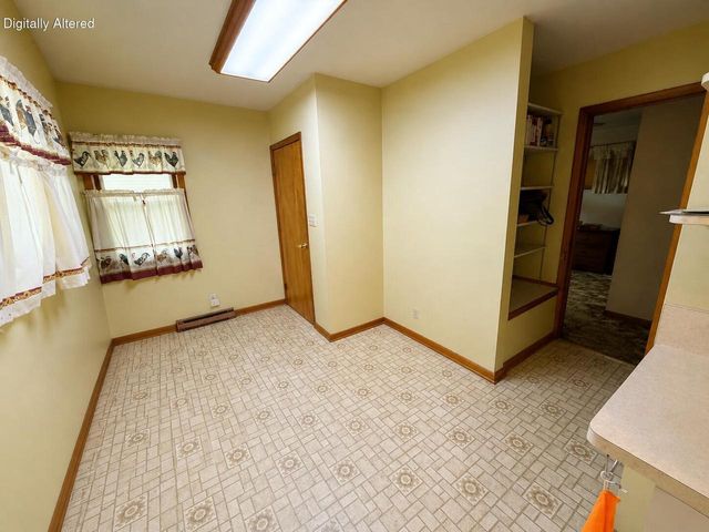 5874 N 67th STREET, Milwaukee, WI 53218