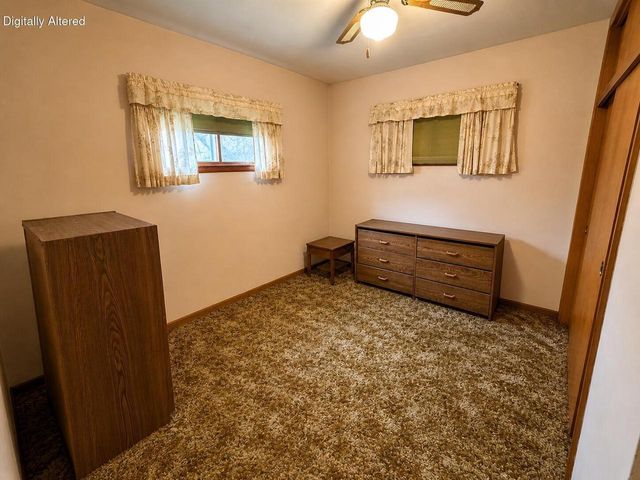 5874 N 67th STREET, Milwaukee, WI 53218