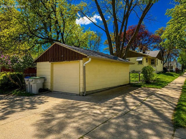 5874 N 67th STREET, Milwaukee, WI 53218