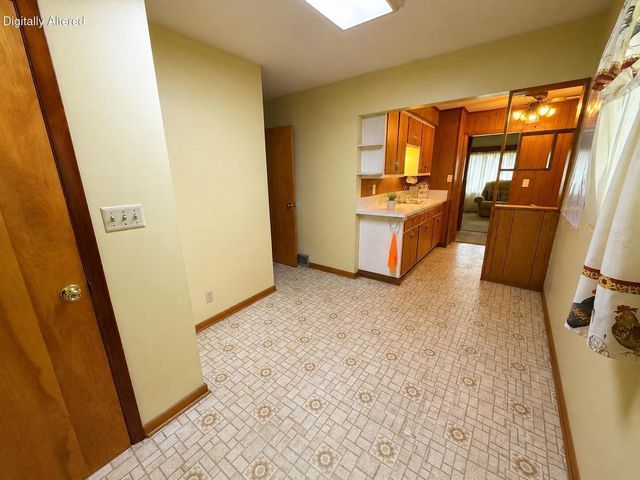 5874 N 67th STREET, Milwaukee, WI 53218
