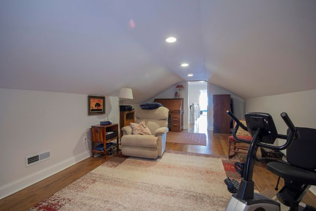 400 N 16th Street, Paducah, KY 42001
