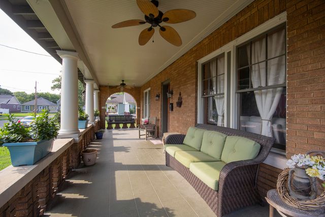 400 N 16th Street, Paducah, KY 42001