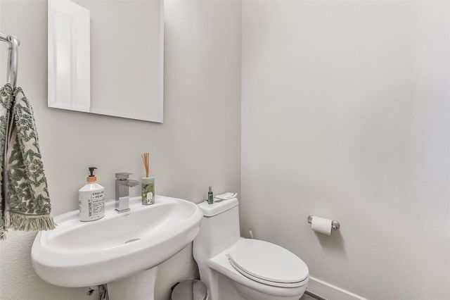 5205 Allen Street C, Houston, TX 77007