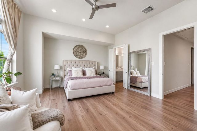 5205 Allen Street C, Houston, TX 77007