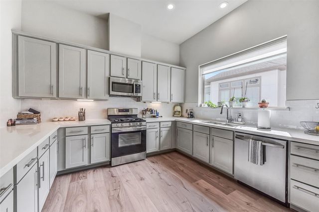 5205 Allen Street C, Houston, TX 77007