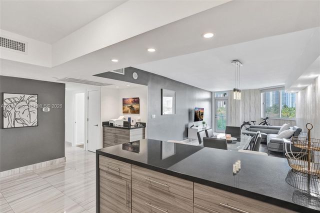 19370 Collins Ave 426, Sunny Isles Beach, FL 33160