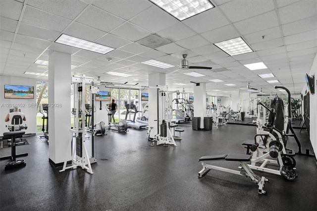 19370 Collins Ave 426, Sunny Isles Beach, FL 33160