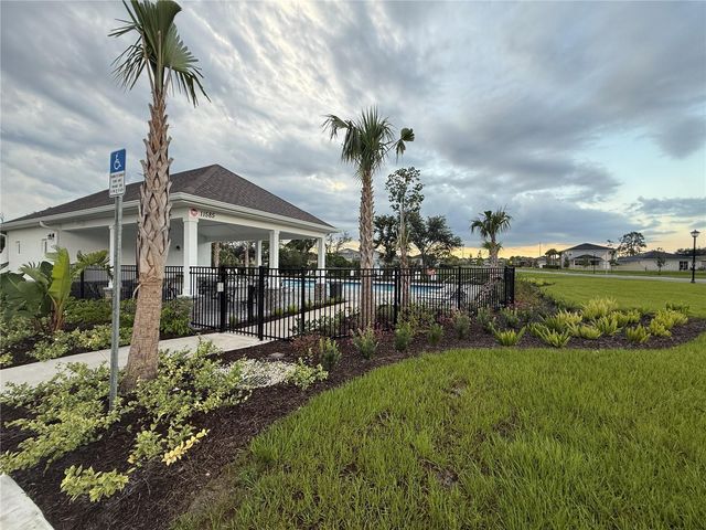 10322 STAR FLOWER LANE, Riverview, FL 33578