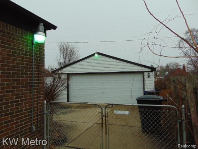 9606 Whitcomb Street, Detroit, MI 48227