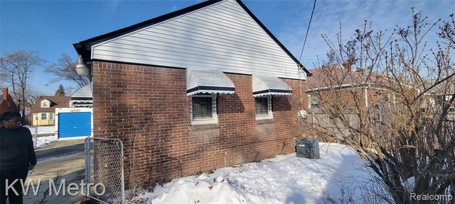 9606 Whitcomb Street, Detroit, MI 48227