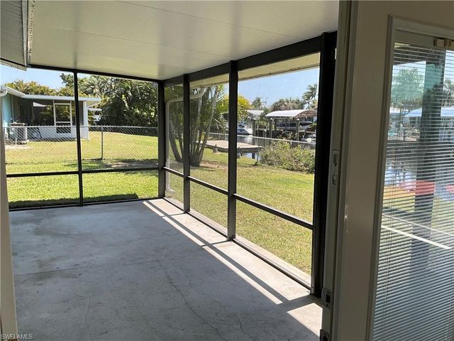 1712 Club House RD, North Fort Myers, FL 33917