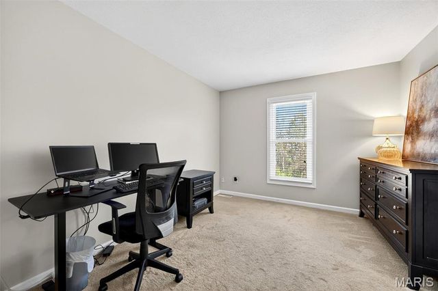 507 Donna Marie Drive 2047B, Wentzville, MO 63385