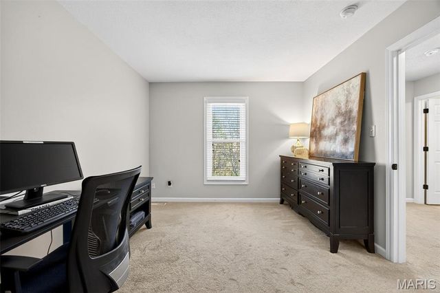 507 Donna Marie Drive 2047B, Wentzville, MO 63385