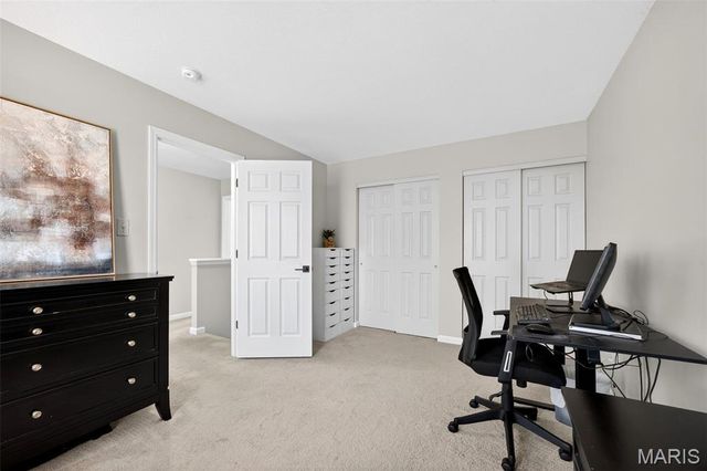 507 Donna Marie Drive 2047B, Wentzville, MO 63385