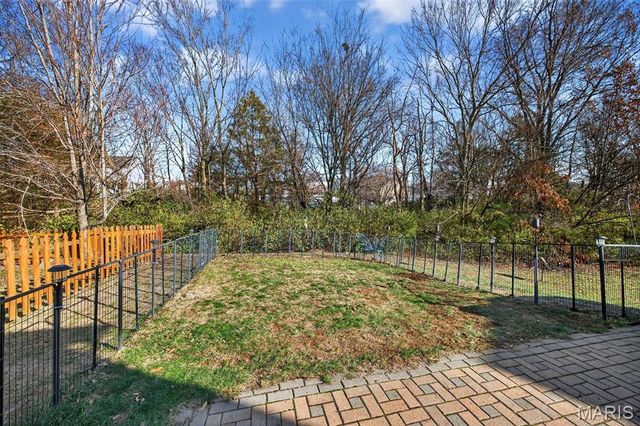 507 Donna Marie Drive 2047B, Wentzville, MO 63385