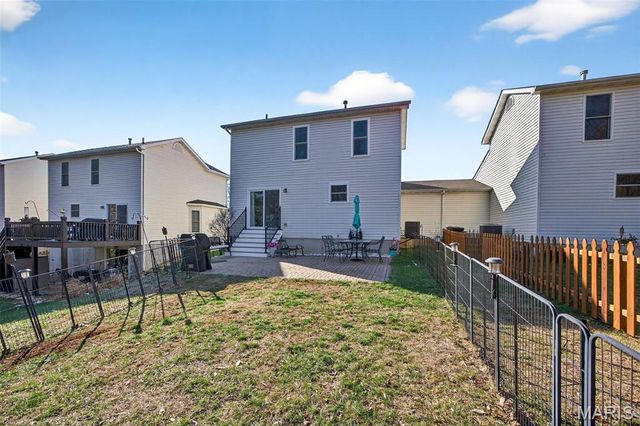 507 Donna Marie Drive 2047B, Wentzville, MO 63385