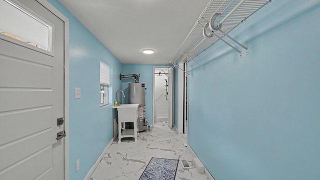 1512 Sycamore St, Kenova, WV 25530