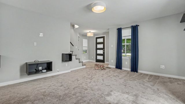1512 Sycamore St, Kenova, WV 25530