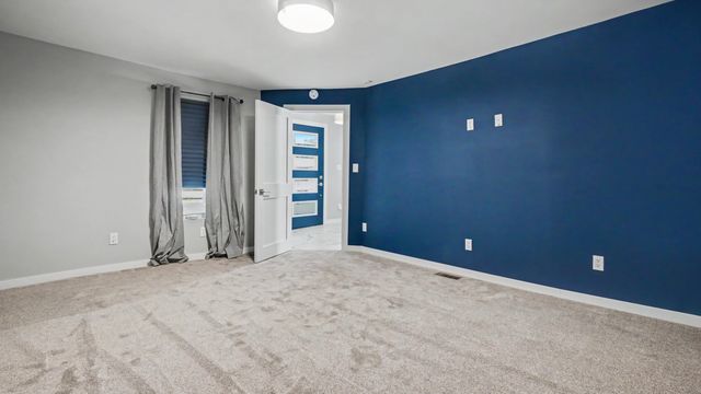 1512 Sycamore St, Kenova, WV 25530