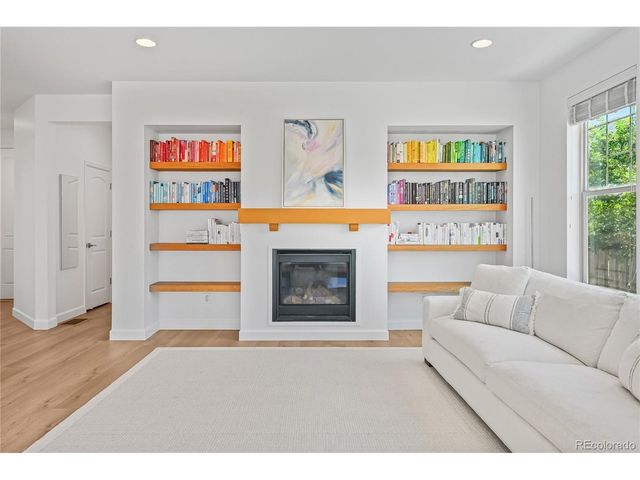 9457 E 52nd Ave, Denver, CO 80238