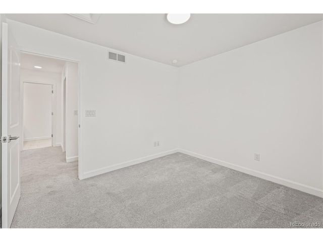 9457 E 52nd Ave, Denver, CO 80238
