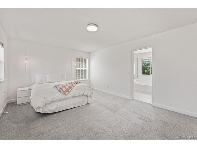 9457 E 52nd Ave, Denver, CO 80238