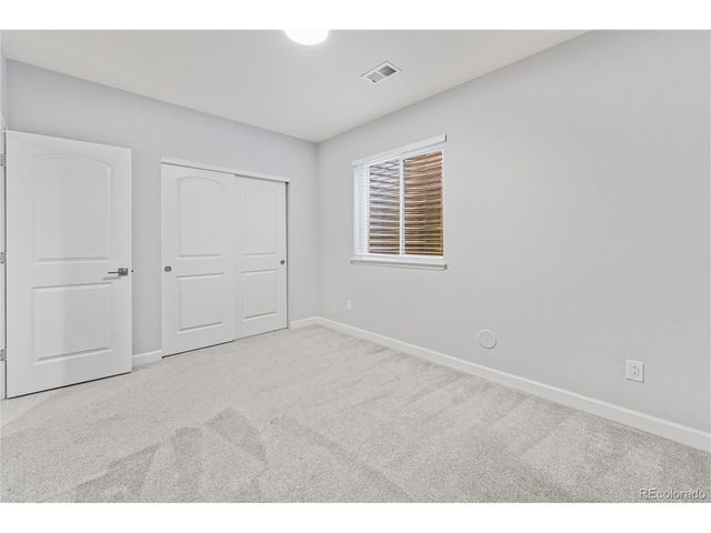 9457 E 52nd Ave, Denver, CO 80238