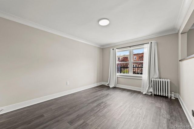 2219 28th Street, Astoria, NY 11105
