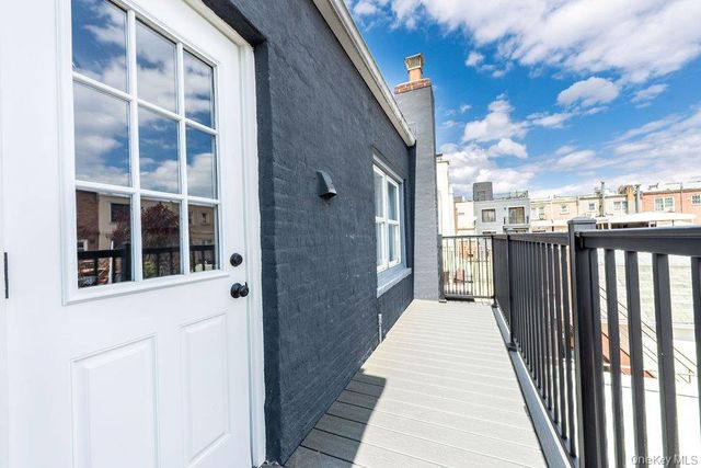 2219 28th Street, Astoria, NY 11105